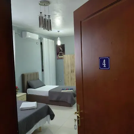 Clothes Pensionat 3*