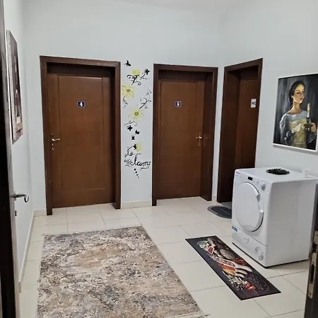 بيت ضيافة Clothes 3*