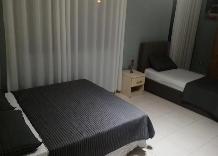 Clothes Гостевой дом Шкодер